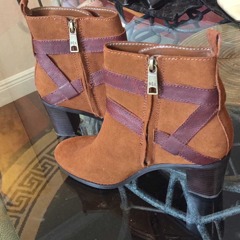 New Ralph Lauren Boots - Picture 2 of 3